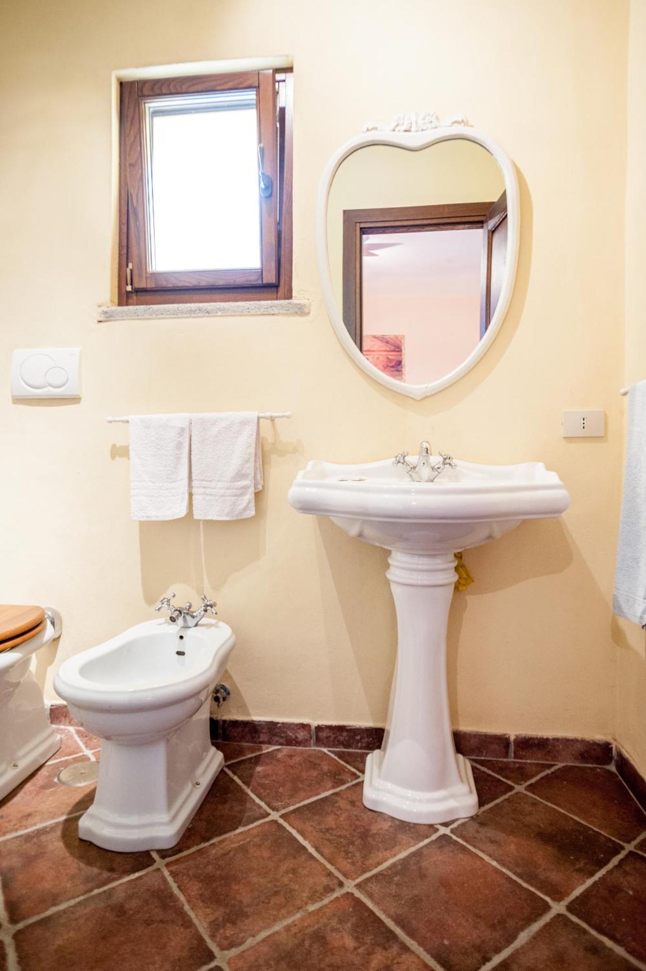 Casale Fedele Family Relax B&B Vicino Al Borgo Ronciglione  Εξωτερικό φωτογραφία