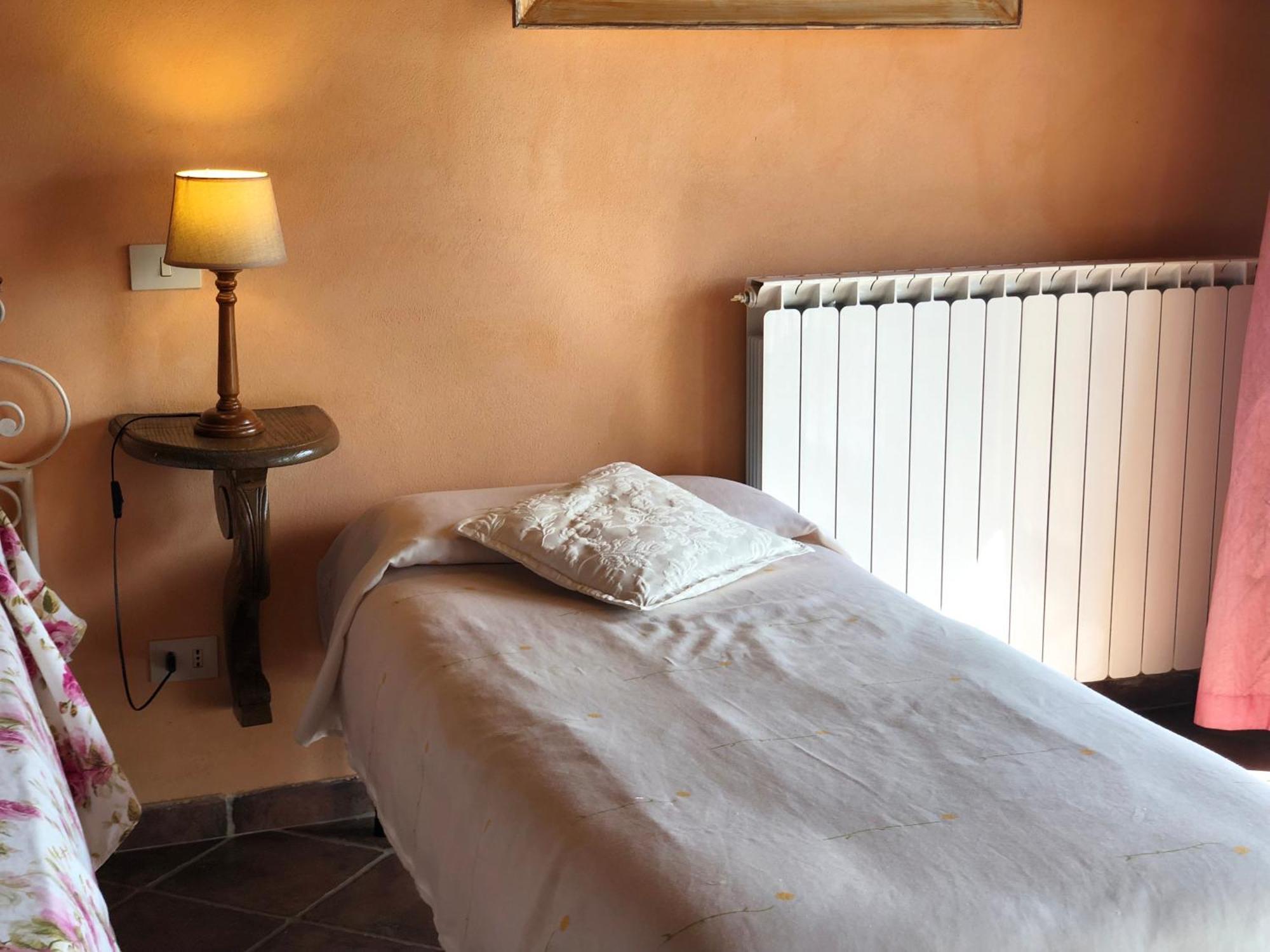 Casale Fedele Family Relax B&B Vicino Al Borgo Ronciglione (Viterbo) Δωμάτιο φωτογραφία